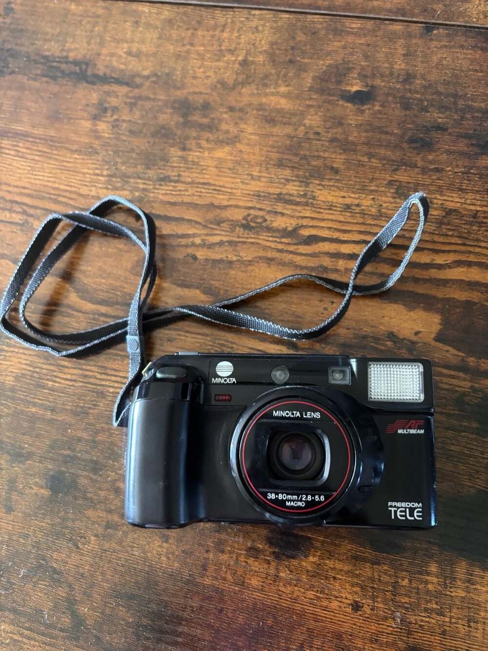 Minolta Freedom Tele AF Multibeam 35mm Point and Shoot Film Camera 38-80mm f/2.8